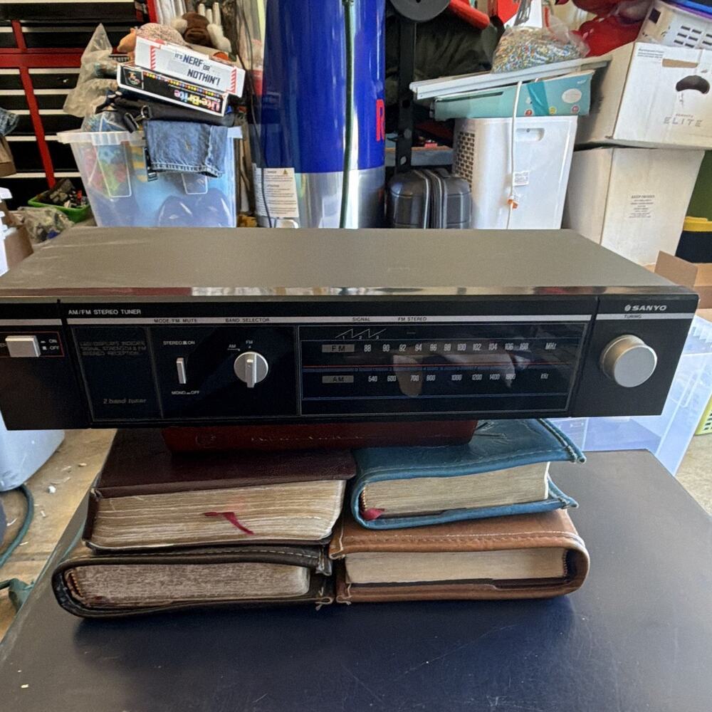 SANYO JT-246 AM/FM Stereo Tuner Made in Japan power cord modified